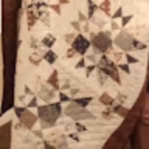 Meet your Posher, Antonia